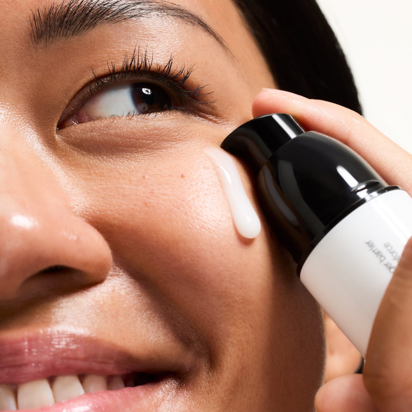 ectoin-hydro-barrier-serum-j6 Ectoin-Globals_Texture-bottle.jpg
