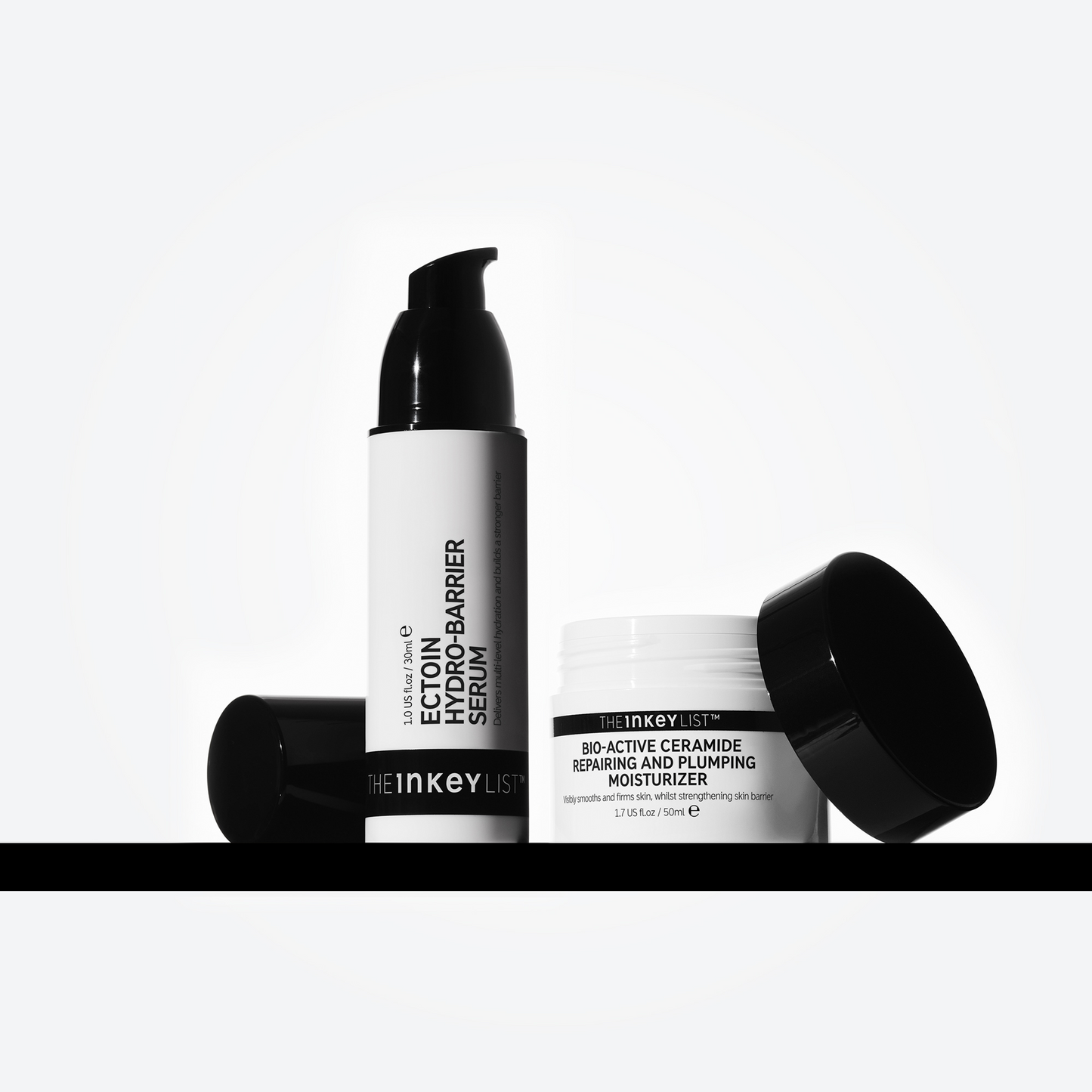 skin-barrier-repair-duo-f6 Hero_38716fb6-2743-4acf-8b39-ee63aaf60dd7.png