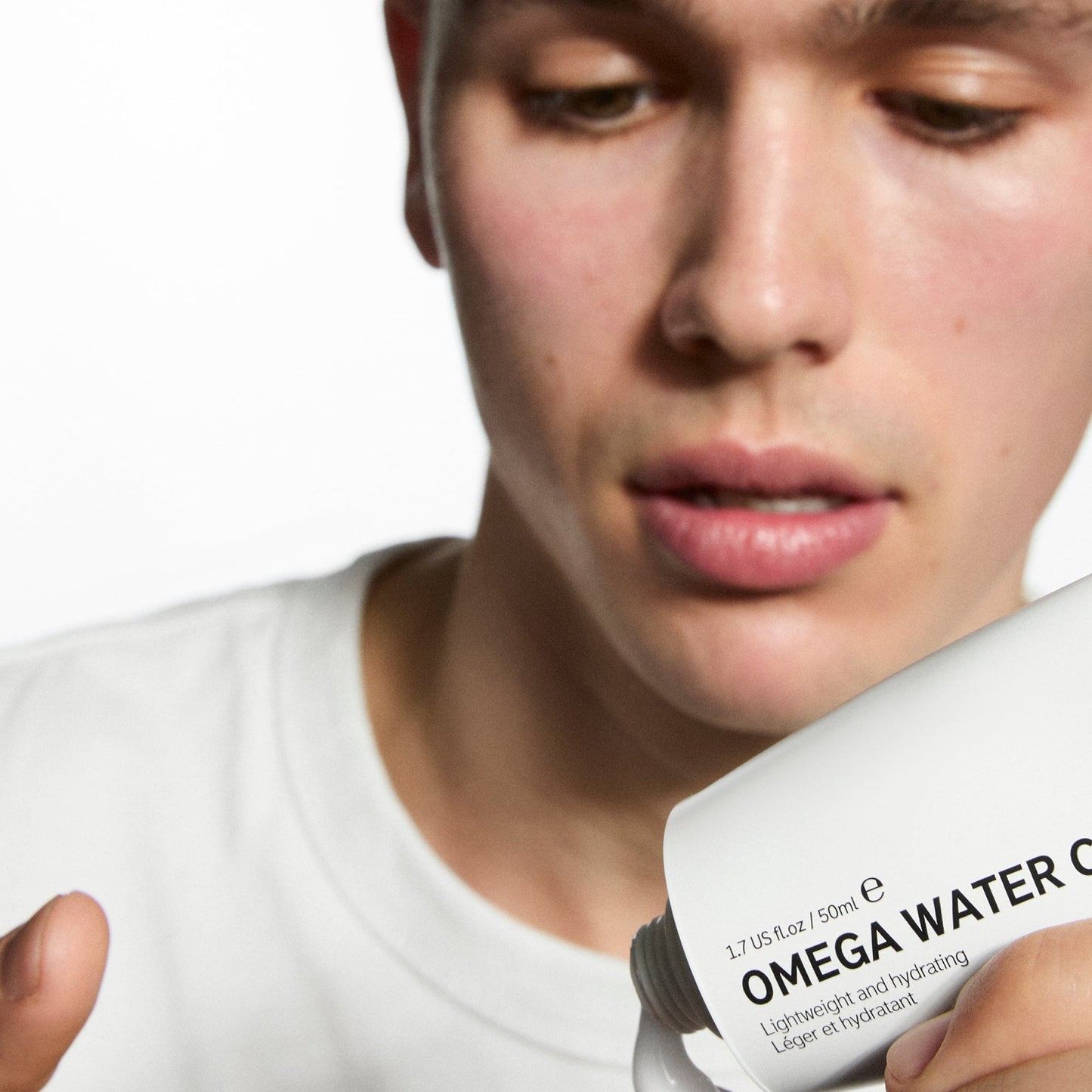 supersize-omega-water-cream-duo-r0 Omega100_Model_2000x2000_62065fcd-8c1b-4831-aefc-6f05325600fd.jpg